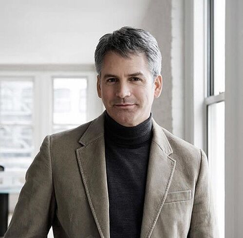 Michael a vécu Genrain dans son exemple